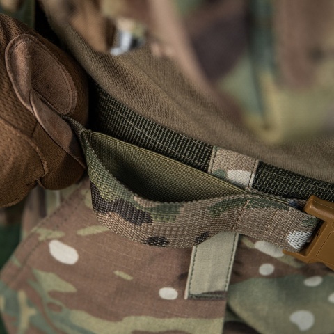 M-TAC Taktyczna mata siedząca z paskiem mocującym MultiCam®