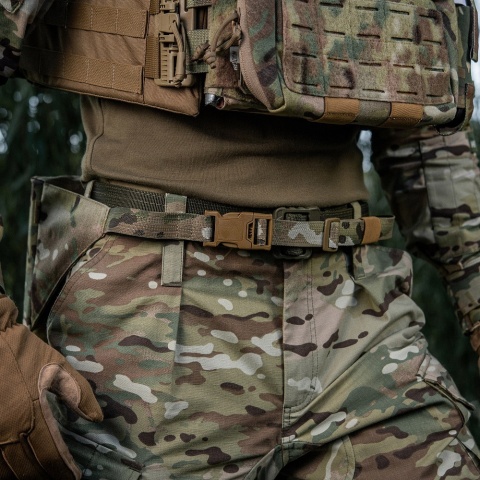 M-TAC Taktyczna mata siedząca z paskiem mocującym MultiCam®