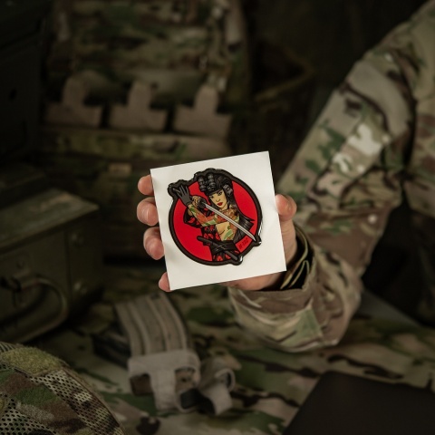 M-TAC Naklejka Tactical Girl No 3 Czaszka na Ramieniu