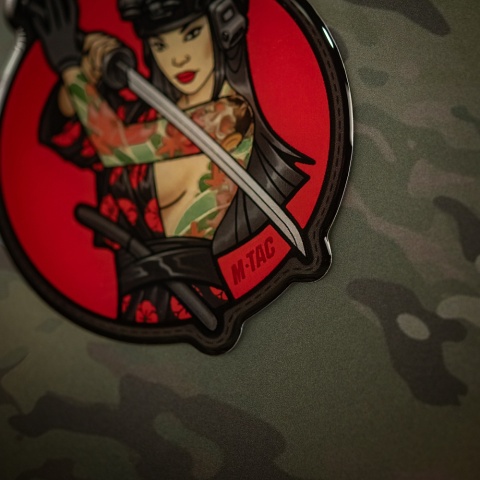 M-TAC Naklejka Tactical Girl No 3 Czaszka na Ramieniu