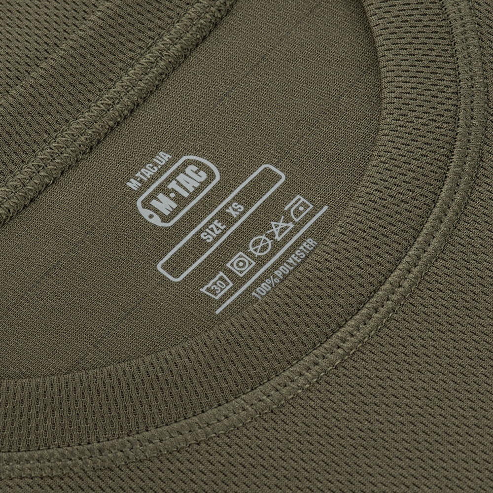 Stonowany i militarny kolor Olive