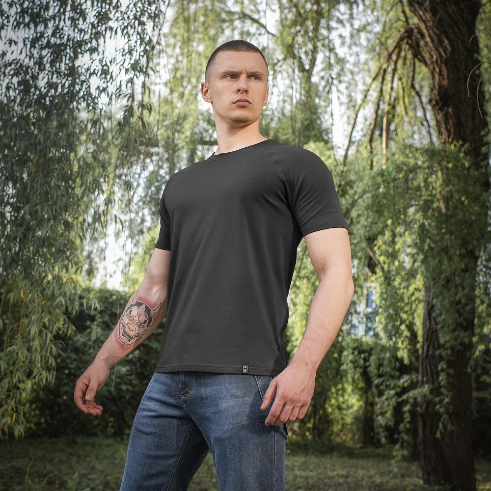 Anatomia rękawa raglanowego