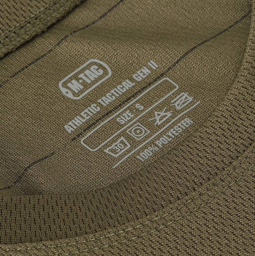 Stonowany i militarny kolor Olive