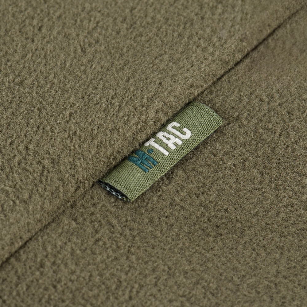 Skrócony suwak pod szyją (Anorak-style)