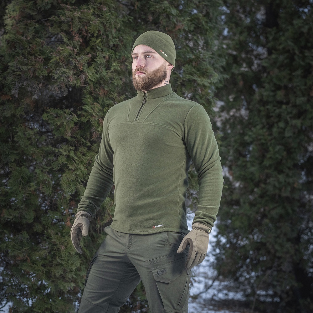 Głęboki i wojskowy odcień Army Olive