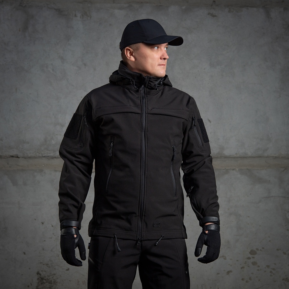 Profesjonalna i regulaminowa czerń Police Black