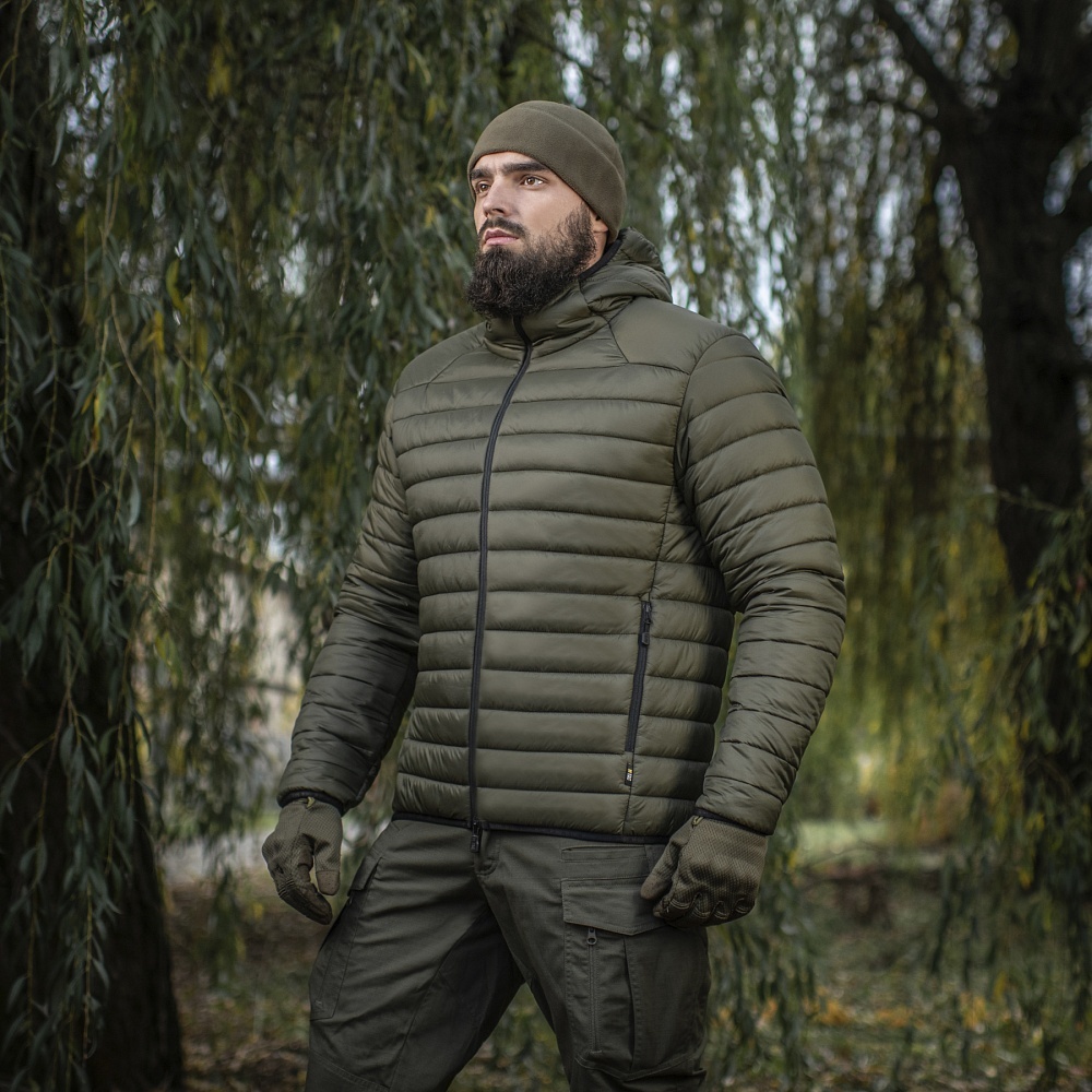 Klasyczny i militarny kolor Olive
