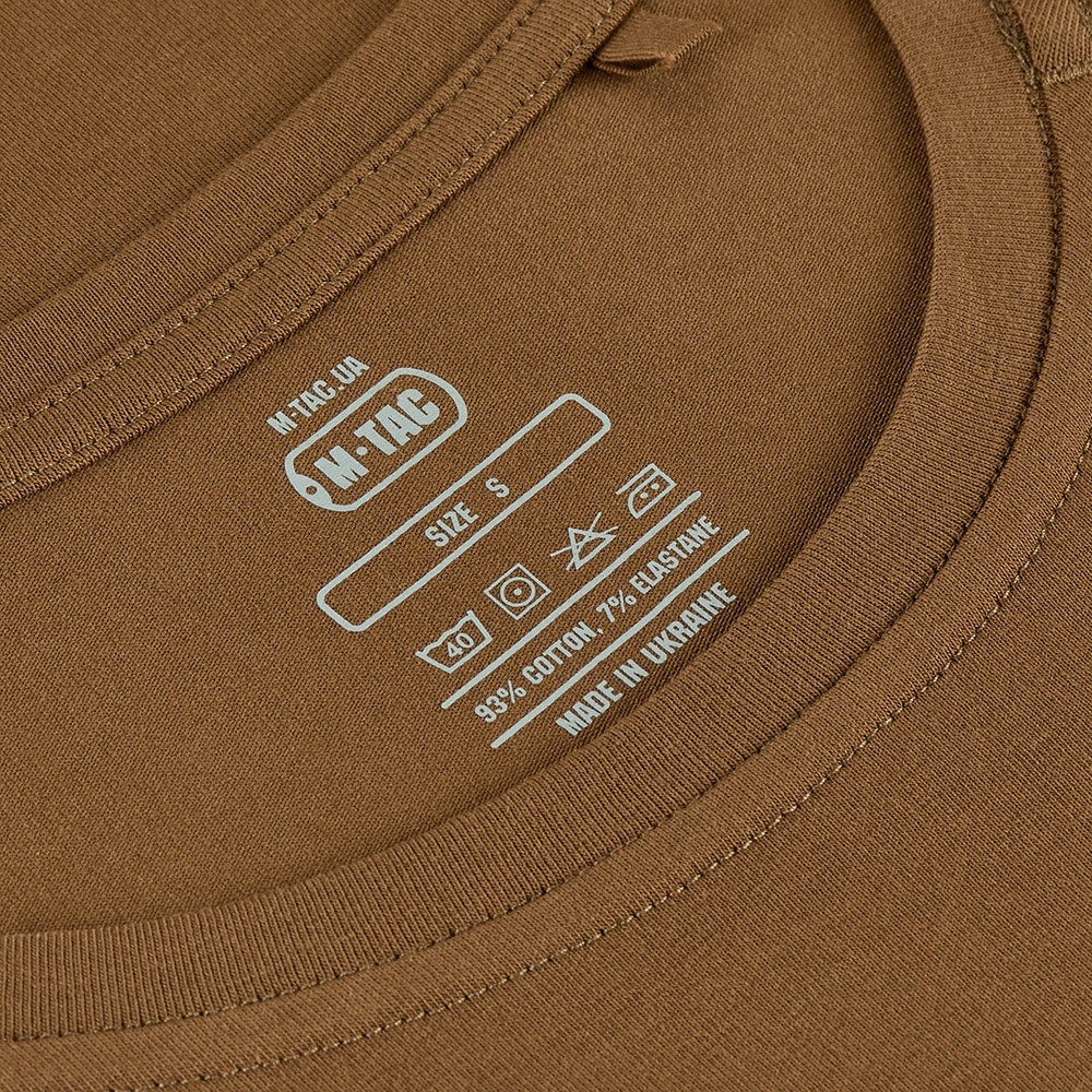 Militarny i uniwersalny kolor Coyote Brown