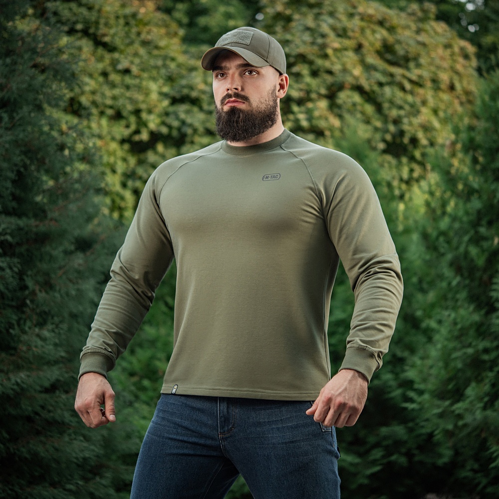 Stonowany i uniwersalny kolor Light Olive