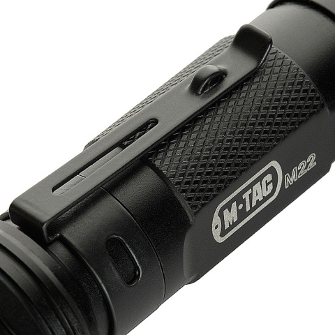 M-TAC Latarka M22 C
