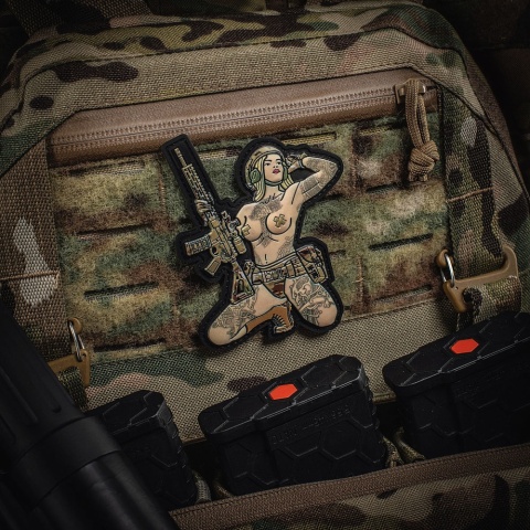 M-TAC Naszywka na rzep Morale Patch Tactical Girl #1 Skandinavik PVC MC