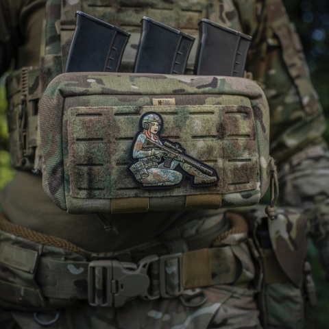 M-TAC Naszywka na rzep Morale Patch Tactical Girl #2 Yakuza Brunet PVC