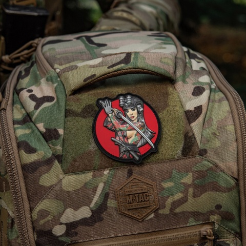 M-TAC Naszywka na rzep Morale Patch Tactical Girl #3 Wodograj Szaszka na Ramieniu PVC