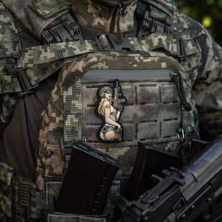 M-TAC Naszywka na rzep Morale Patch Tactical Girl #4 PVC MM14