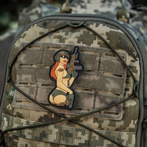 M-TAC Naszywka na rzep Morale Patch Tactical Girl #4 PVC Ore