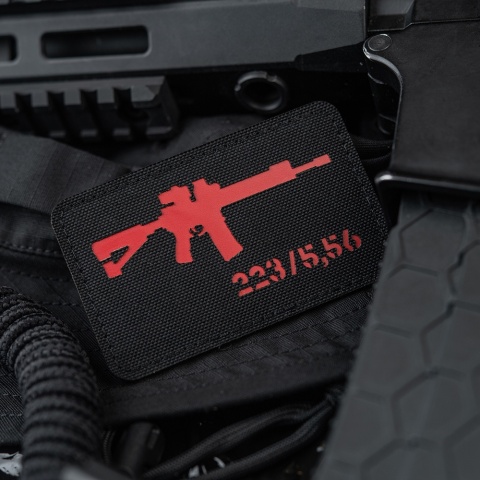 M-TAC Naszywka na rzep AR-15 5.56/.223 Laser Cut Black/Red
