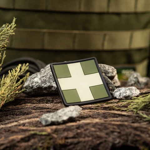M-TAC Naszywka na rzep Medic Cross Square PVC Olive