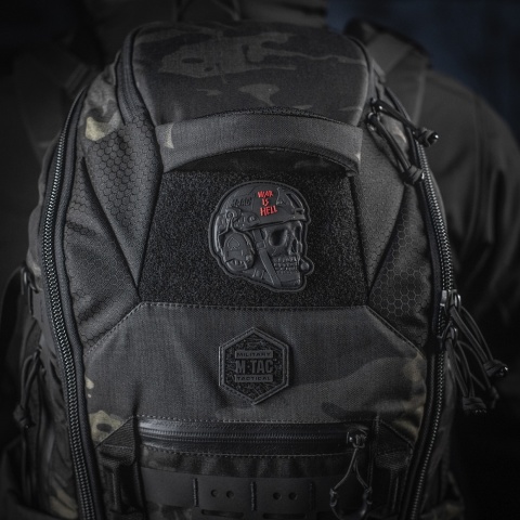 M-TAC Naszywka na rzep War is Hell 3D PVC Black