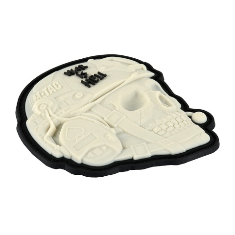 M-TAC Naszywka na rzep War is Hell 3D PVC White