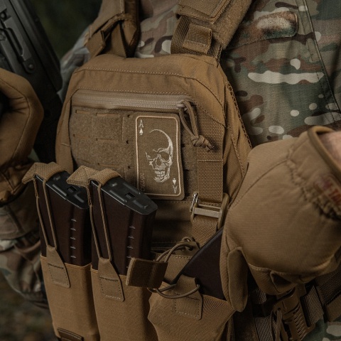 M-TAC Naszywka na rzep Face of War Haft Coyote