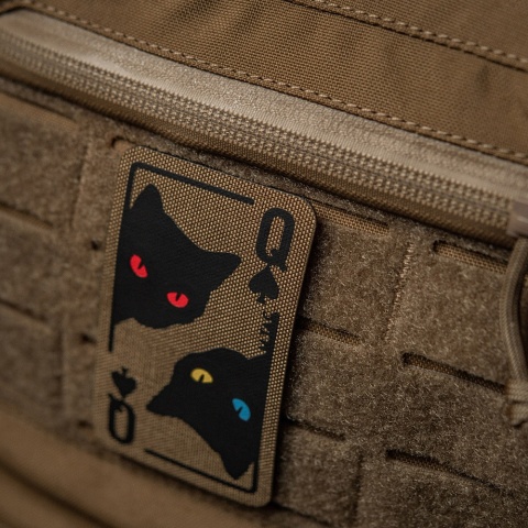 M-TAC Naszywka na rzep Queen of Spades Coyote/Black
