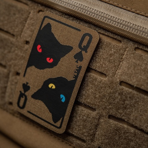 M-TAC Naszywka na rzep Queen of Spades Coyote/Black