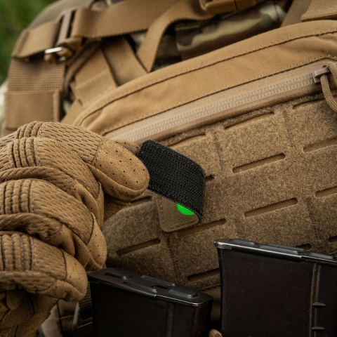 M-TAC Naszywka na rzep Cat Eyes Laser Cut Coyote/Green GID