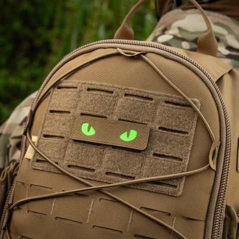 M-TAC Naszywka na rzep Cat Eyes Laser Cut Coyote/Green GID