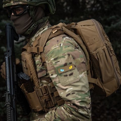M-TAC Naszywka na rzep Cat Eyes Laser Cut Coyote/Yellow Blue GID