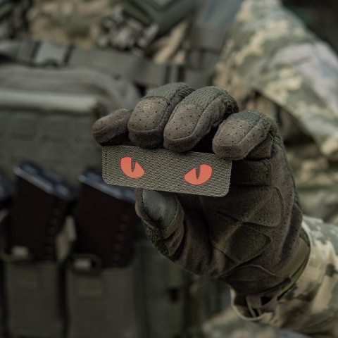 M-TAC Naszywka na rzep Cat Eyes Laser Cut Ranger Green/Red GID