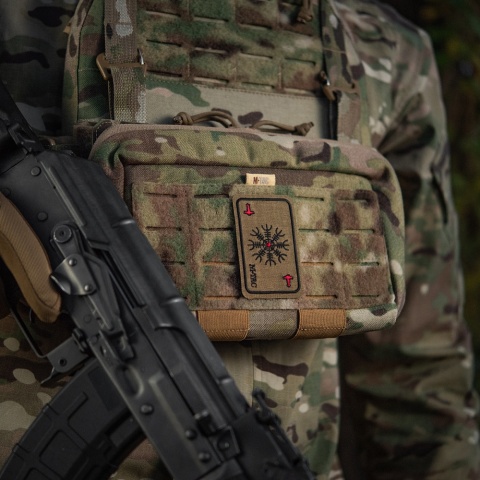 M-TAC Naszywka na rzep Karta Hełm Grozy Haftowana Coyote
