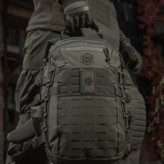M-TAC Naszywka na rzep Karta Hełm Grozy Haftowana Ranger Green