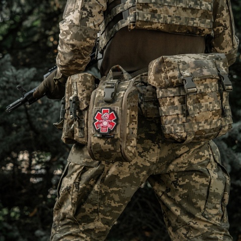 M-TAC Naszywka na rzep Paramedic Miś Haftowana Pink/Black
