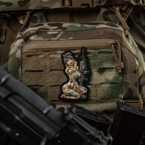 M-TAC Naszywka na rzep Morale Patch Tactical Girl #5 Hooligan PVC