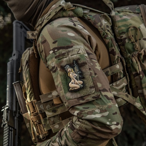 M-TAC Naszywka na rzep Morale Patch Tactical Girl #5 Hooligan PVC MC