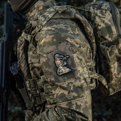 M-TAC Naszywka na rzep Morale Patch Tactical Girl #6 Hooligan Olive V2 PVC