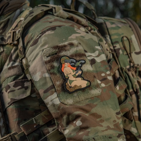 M-TAC Naszywka na rzep Morale Patch Tactical Girl #6 Redhead Light Olive V1 PVC