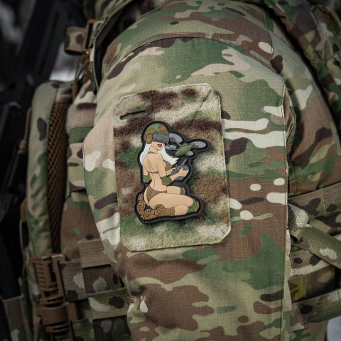 M-TAC Naszywka na rzep Morale Patch Tactical Girl #6 White Coyote Olive V2 PVC