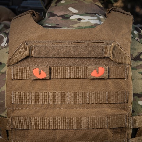 M-TAC Naszywka na rzep Tiger Eyes Laser Cut PAIR Coyote Red GID