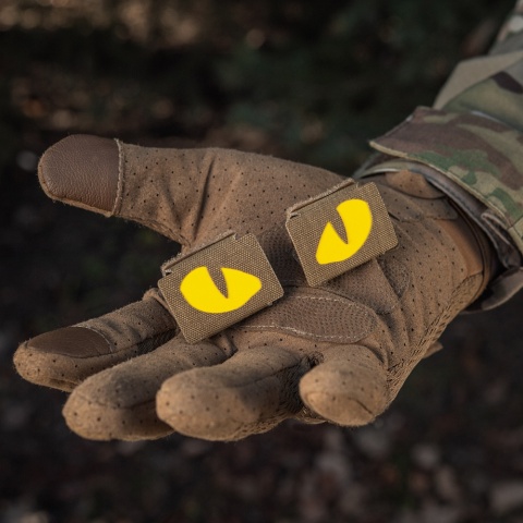 M-TAC Naszywka na rzep Tiger Eyes Laser Cut PAIR Coyote Yellow GID