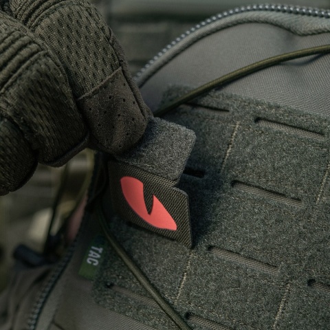 M-TAC Naszywka na rzep Tiger Eyes Laser Cut PAIR Ranger Green Red GID