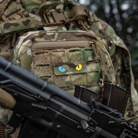 M-TAC Naszywka na rzep Cat Eyes Laser Cut MultiCam® Yellow Blue GID