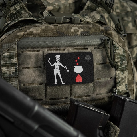 M-TAC Naszywka na rzep Flaga Czarnobrody Kuk Black