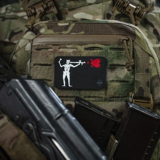 M-TAC Naszywka na rzep Flaga Czarnobrody RPG-7 Black