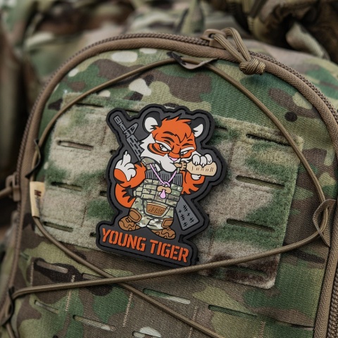 M-TAC Naszywka na rzep Young Tiger PVC