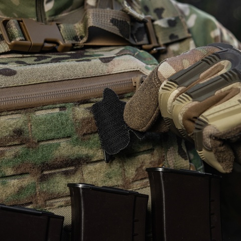 M-TAC Naszywka na rzep Cat Predator Black GID