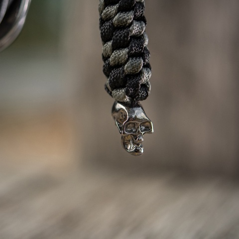 M-TAC Zawieszka Helix Skull Black Grey