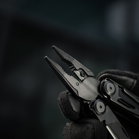 Multitool Type 9 narzędzie wielofunkcyjne 11w1 EDC Black