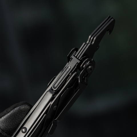 Multitool Type 9 narzędzie wielofunkcyjne 11w1 EDC Black