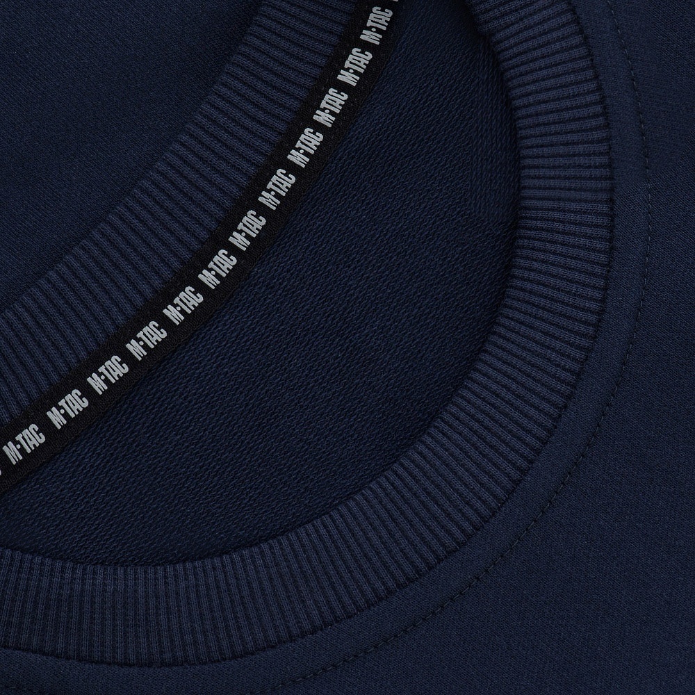 Elegancki i uniwersalny kolor Blue